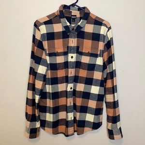 Patagonia Flannel (Women’s L)